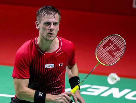 表现出色 表现出色