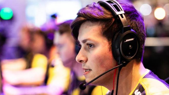 世无疑是拜 世无疑是拜