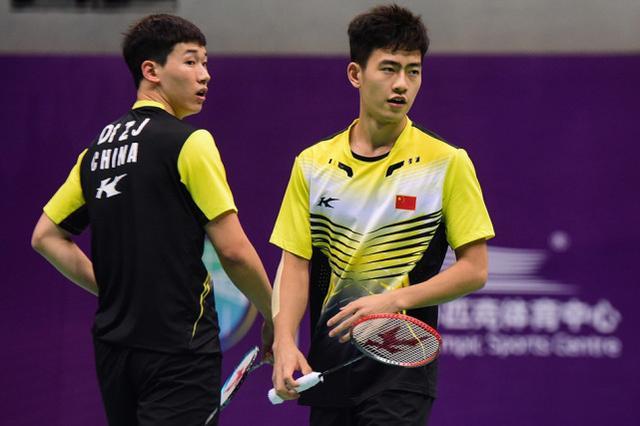 德罗赞两人 德罗赞两人